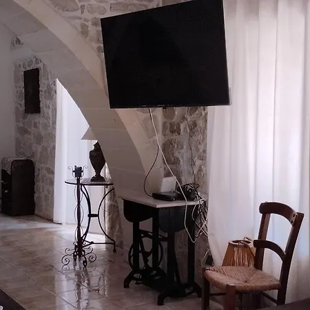 Agapi 2 Kamilari